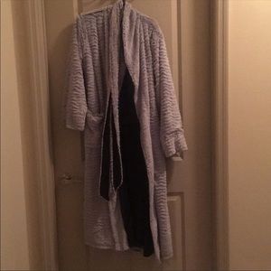 Soma long sleeve super soft long robe